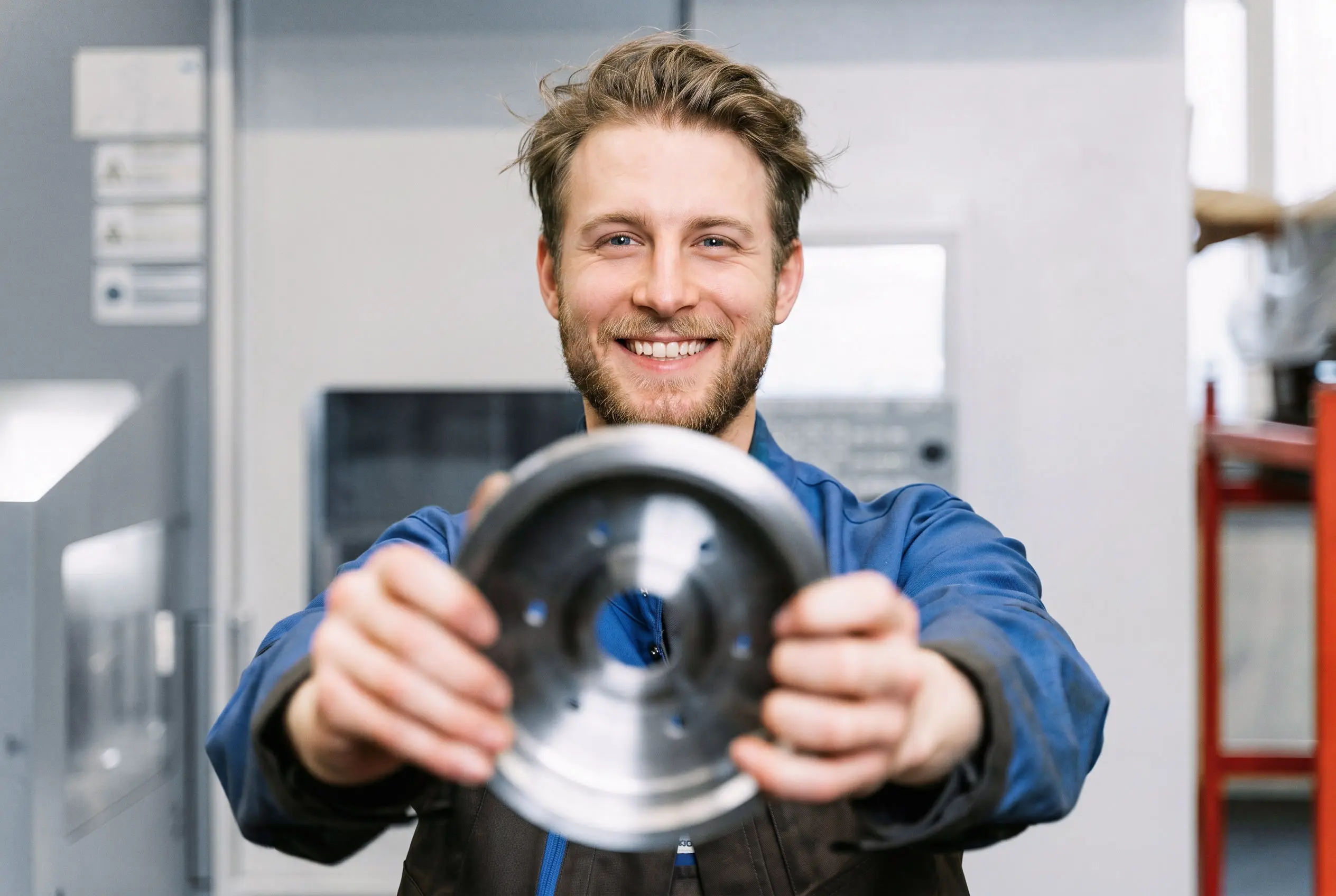 Firmenportrait Industrie mit Produkt – Patzsch Werbefotografie